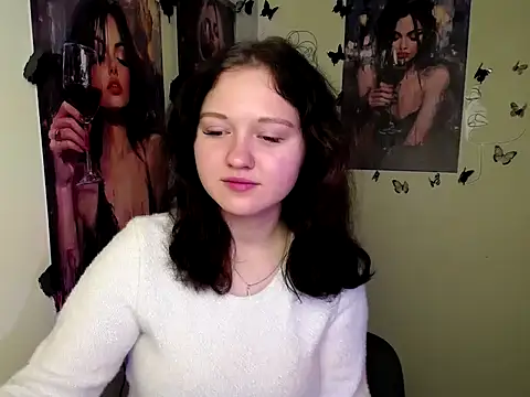 LadyAlice  online show from 10-09-25, 06:03