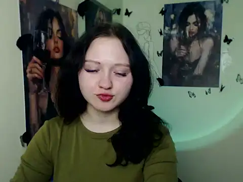 LadyAlice  online show from 02-09-26, 06:50