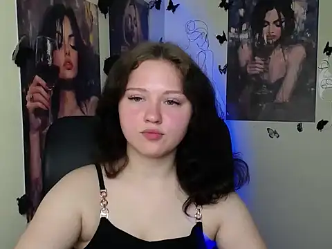 Snapshot of LadyAlice_ chatting on 05-19-26, 06:09 LadyAlice online show from 05-19-26, 06:09