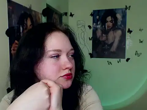 LadyAlice  online show from 02-12-26, 06:57