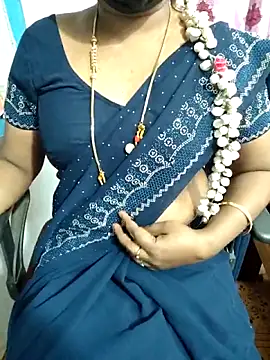 Snapshot of lolida69thamil chatting on 02-13-26, 05:07 lolida69thamil online show from 02-13-26, 05:07