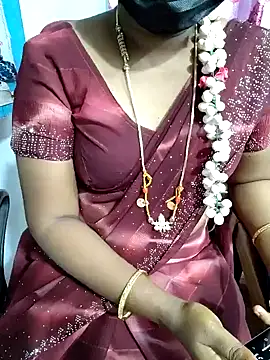 Snapshot of lolida69thamil chatting on 02-10-26, 05:50 lolida69thamil online show from 02-10-26, 05:50