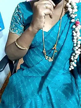 Snapshot of lolida69thamil chatting on 02-07-26, 02:36 lolida69thamil online show from 02-07-26, 02:36