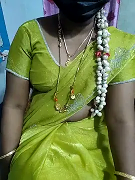 Snapshot of lolida69thamil chatting on 02-13-26, 05:13 lolida69thamil online show from 02-13-26, 05:13