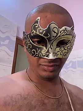 VVcouple online show from 11-21-25, 09:19