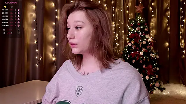 Morvelyn online show from 12-22-25, 03:23