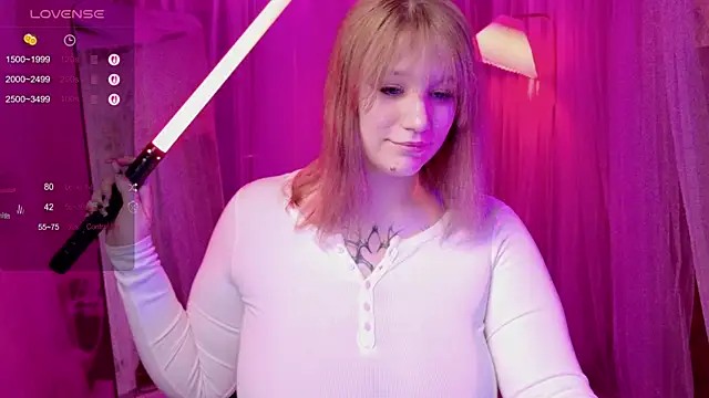 Morvelyn online show from 11-04-25, 04:00