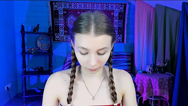 JulieDaniel online show from 09-29-25, 08:10