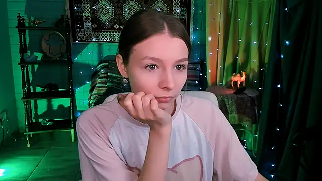 JulieDaniel online show from 02-27-26, 04:45