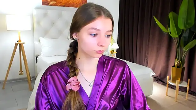 JulieDaniel online show from 09-25-25, 08:20