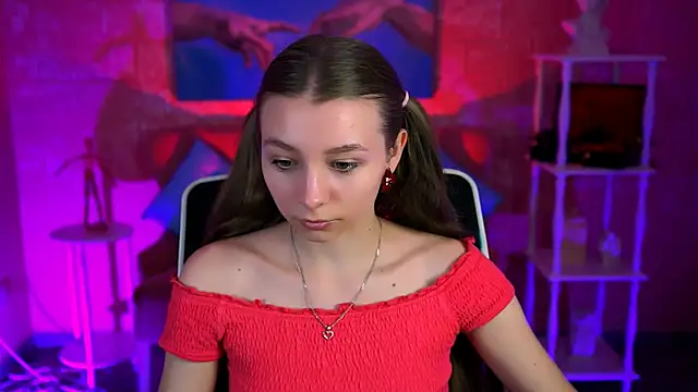 JulieDaniel online show from 10-04-25, 08:27