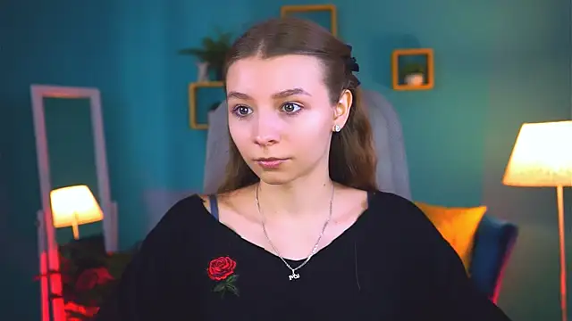 JulieDaniel online show from 10-07-25, 08:15