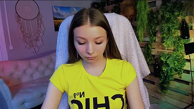 JulieDaniel online show from 01-13-26, 08:18