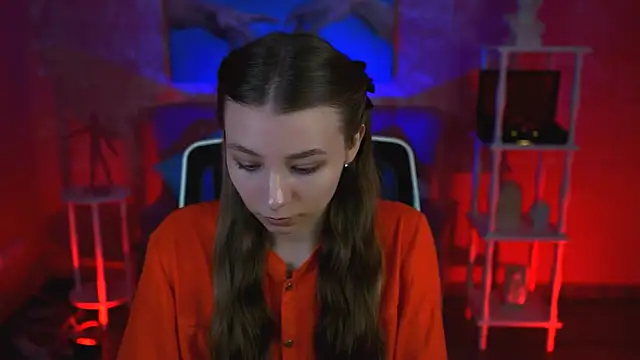 JulieDaniel online show from 09-24-25, 08:10