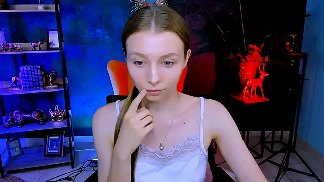 Snapshot of JulieDaniel chatting on 07-06-26, 03:03 JulieDaniel online show from 07-06-26, 03:03