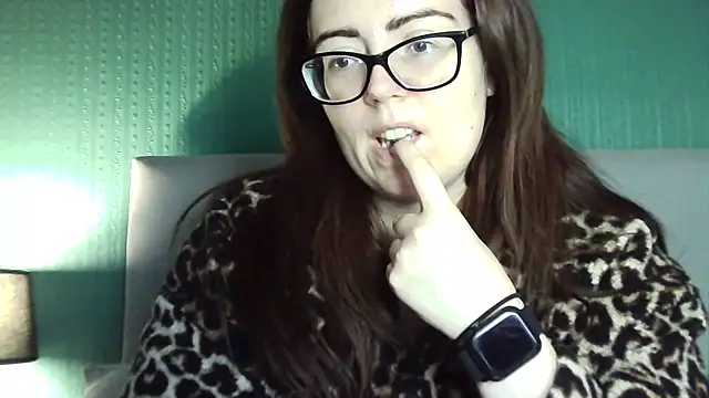 Curvy-BellaX online show from 10-01-25, 02:43