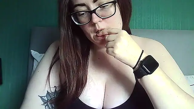 Curvy-BellaX online show from 10-12-25, 12:28