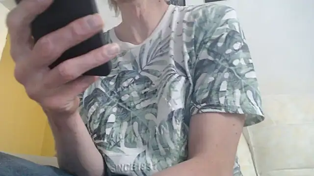 k74robert online show from 11-06-25, 09:46