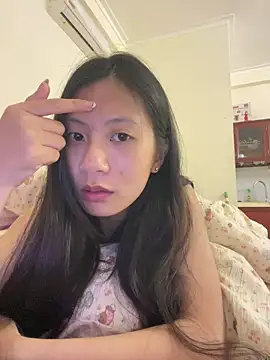 Lil-Gi online show from 11-18-25, 05:38