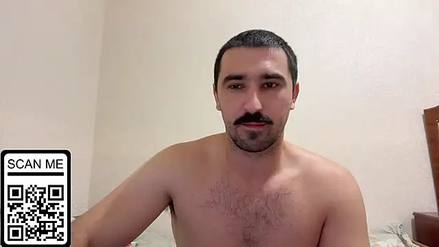 Snapshot of Hard_to_Obey chatting on 09-30-25, 06:25 Hard to Obey online show from 09-30-25, 06:25