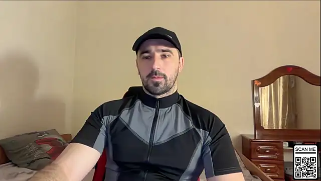 Snapshot of Hard_to_Obey chatting on 02-25-26, 06:19 Hard to Obey online show from 02-25-26, 06:19