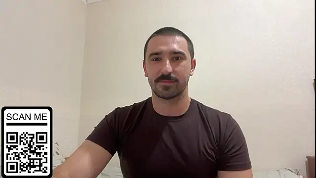 Snapshot of Hard_to_Obey chatting on 09-17-25, 05:59 Hard to Obey online show from 09-17-25, 05:59