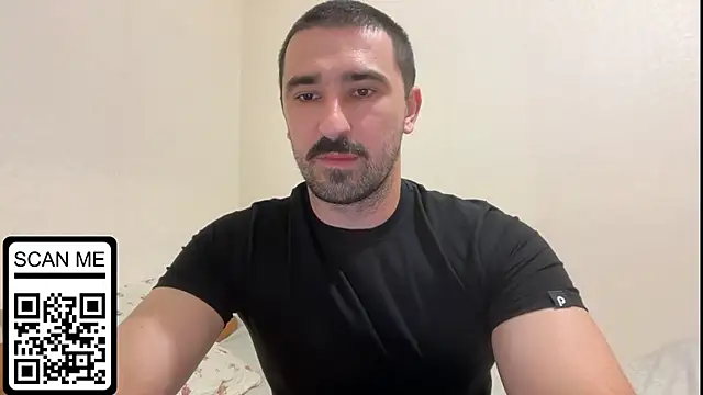 Snapshot of Hard_to_Obey chatting on 09-18-25, 06:11 Hard to Obey online show from 09-18-25, 06:11
