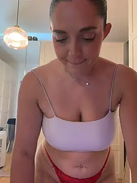 chloedlm5 online show from 06-29-26, 08:43