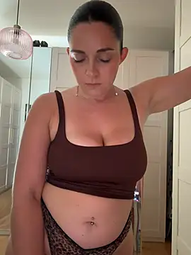 chloedlm5 online show from 07-16-26, 09:17