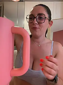 chloedlm5 online show from 07-16-26, 09:23