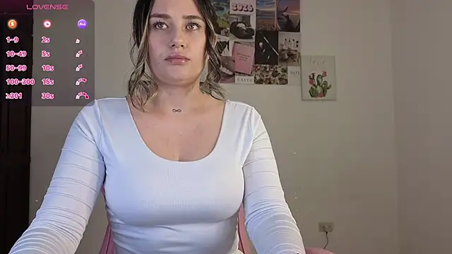 Veronika  Winslow  online show from 03-07-26, 04:52