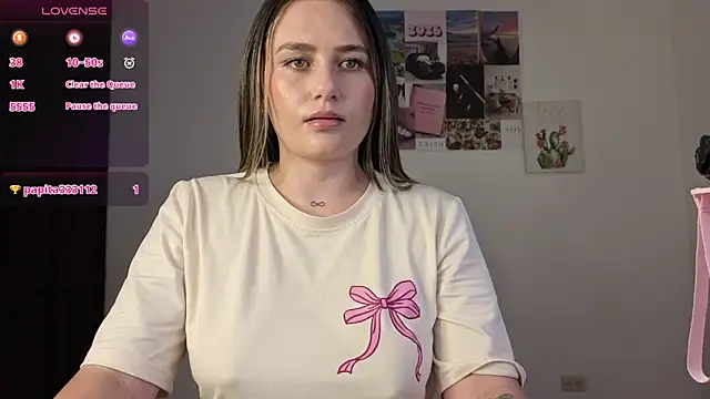 Veronika  Winslow  online show from 03-13-26, 05:12