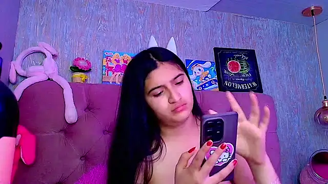 laurenelove online show from 12-18-25, 03:55