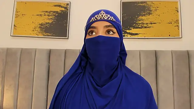 nayiraa  online show from 02-10-26, 06:40