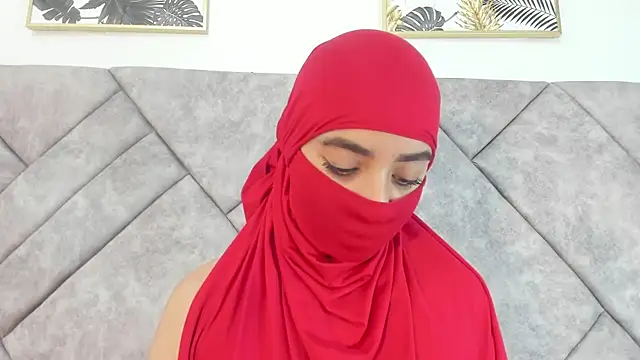 nayiraa  online show from 03-24-26, 06:41