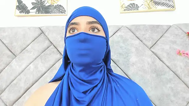 nayiraa  online show from 03-10-26, 07:07