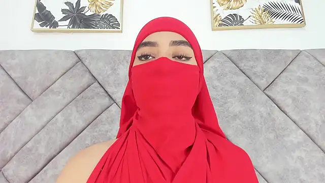 nayiraa  online show from 03-12-26, 07:40