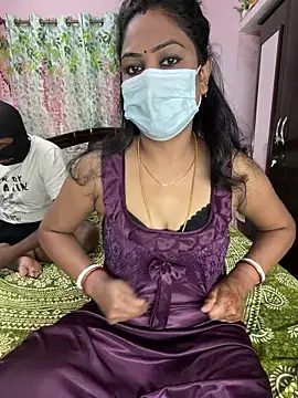 Snapshot of Latha1 chatting on 02-23-26, 03:52 Latha1 online show from 02-23-26, 03:52