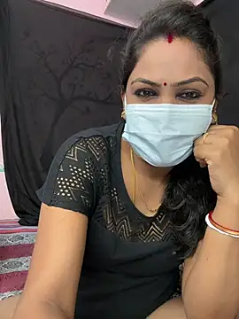 Snapshot of Latha1 chatting on 02-01-26, 05:00 Latha1 online show from 02-01-26, 05:00