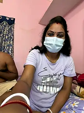 Snapshot of Latha1 chatting on 11-08-25, 05:49 Latha1 online show from 11-08-25, 05:49