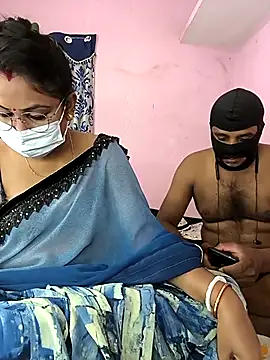 Snapshot of Latha1 chatting on 10-09-25, 06:19 Latha1 online show from 10-09-25, 06:19