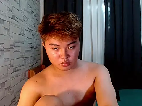 Snapshot of Lustfulljohnx chatting on 01-14-26, 11:52 Lustfulljohnx online show from 01-14-26, 11:52