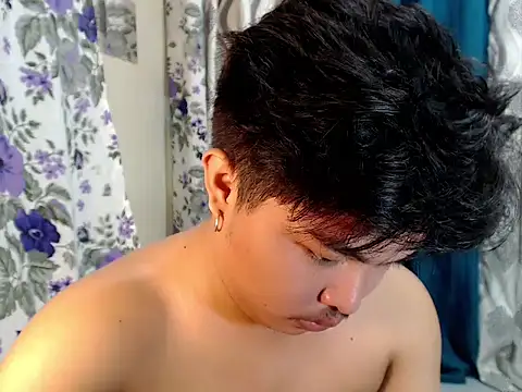Snapshot of Lustfulljohnx chatting on 06-21-26, 02:23 Lustfulljohnx online show from 06-21-26, 02:23