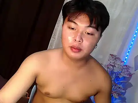 Snapshot of Lustfulljohnx chatting on 07-11-26, 11:21 Lustfulljohnx online show from 07-11-26, 11:21