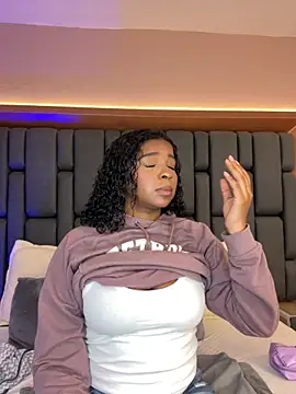 LisaMendez online show from 09-26-25, 10:49