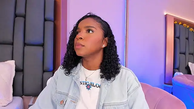 LisaMendez online show from 11-27-25, 11:05