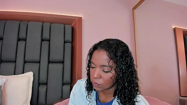 LisaMendez online show from 09-10-25, 08:30