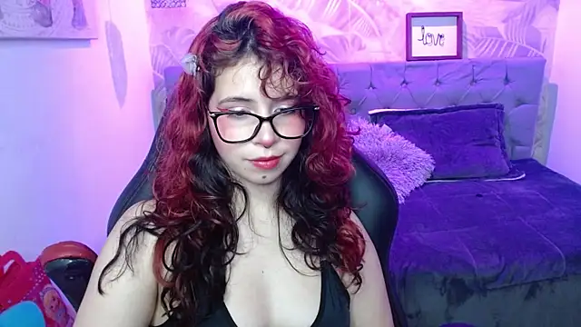 Snapshot of Lily_tk chatting on 09-20-25, 03:33 Lily tk online show from 09-20-25, 03:33