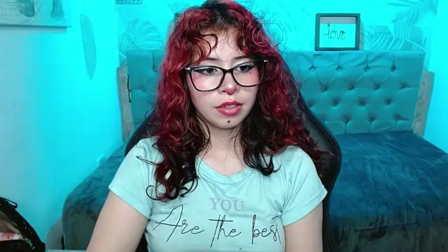 Snapshot of Lily_tk chatting on 09-13-25, 08:03 Lily tk online show from 09-13-25, 08:03