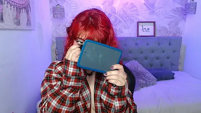 Lily tk online show from 10-25-25, 03:28